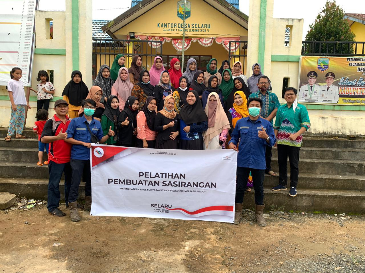 Lestarikan Kain Sasirangan Sebagai Warisan Budaya Lokal