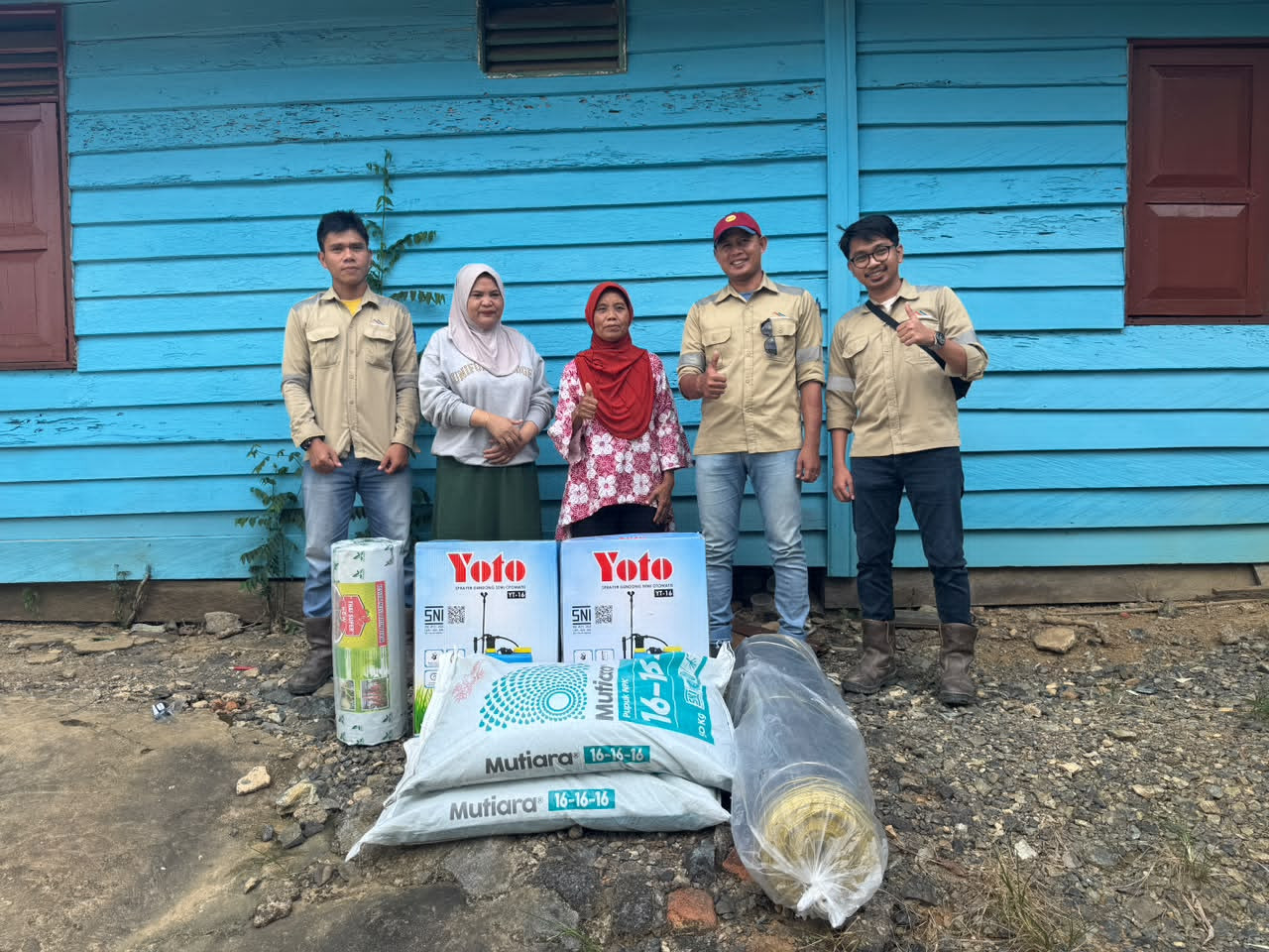 Perkuat Produktivitas Kelompok Binaan, Sebuku Coal Group Salurkan Bantuan untuk Kopwantan Mekarpura